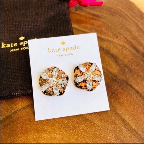 Kate Spade Statement Flower Earrings NWT - Picture 2 of 7